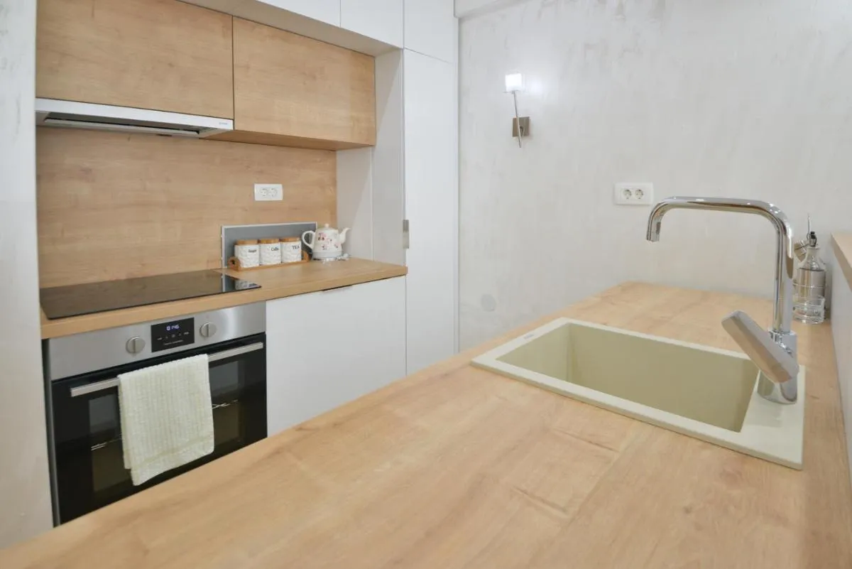 Image 2 of Apartment Old Town Budva