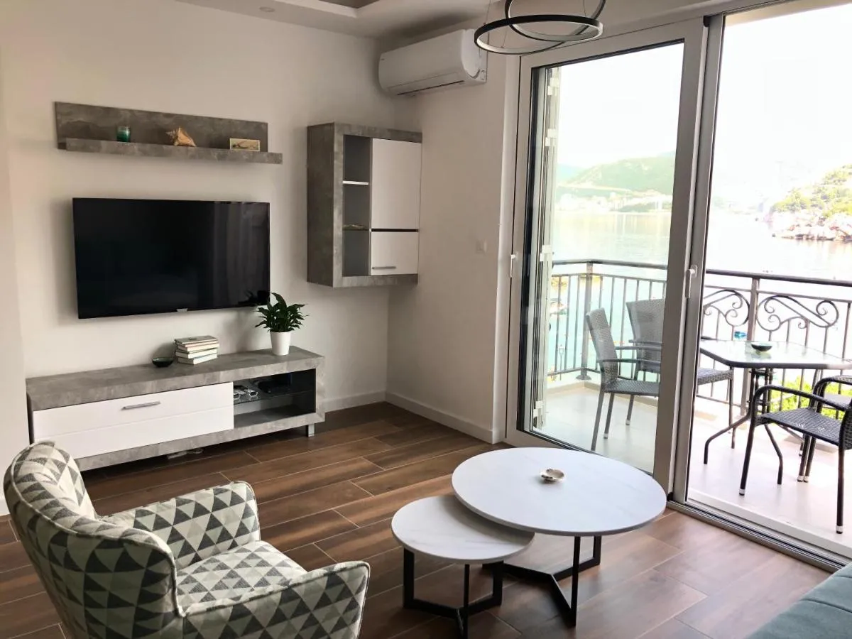 Image 2 of Apartment Sara with seaview