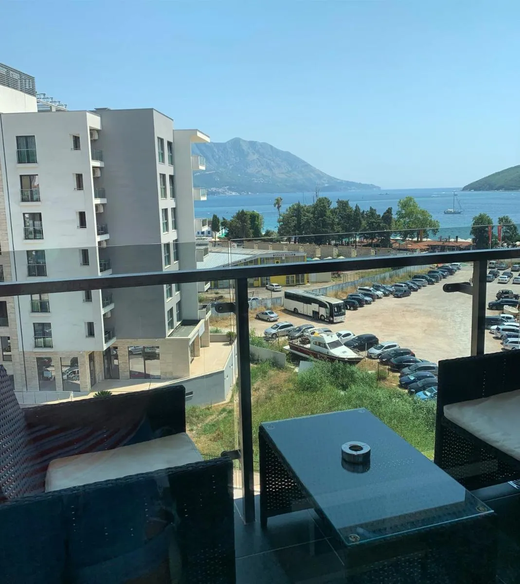 Image 3 of Apartment Seaview Budva