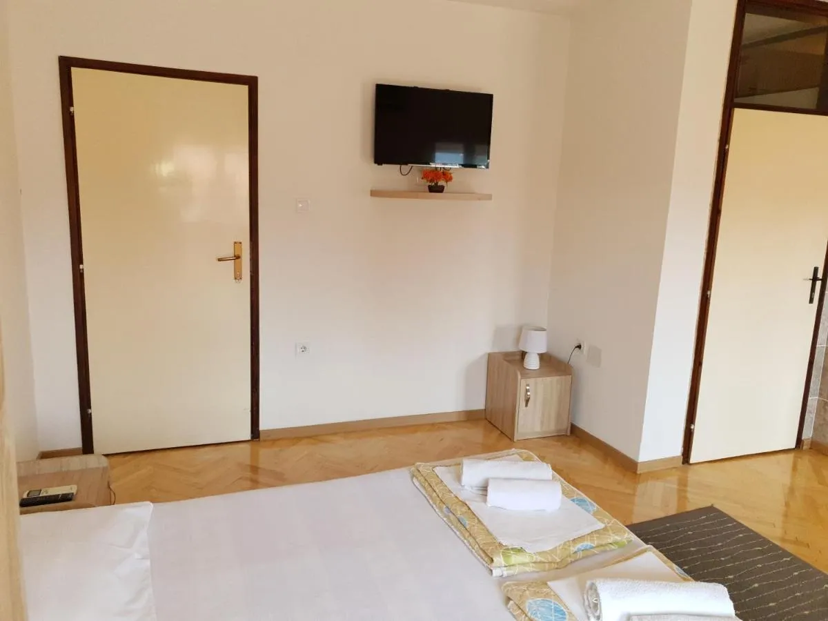 Image 4 of Apartment Senka