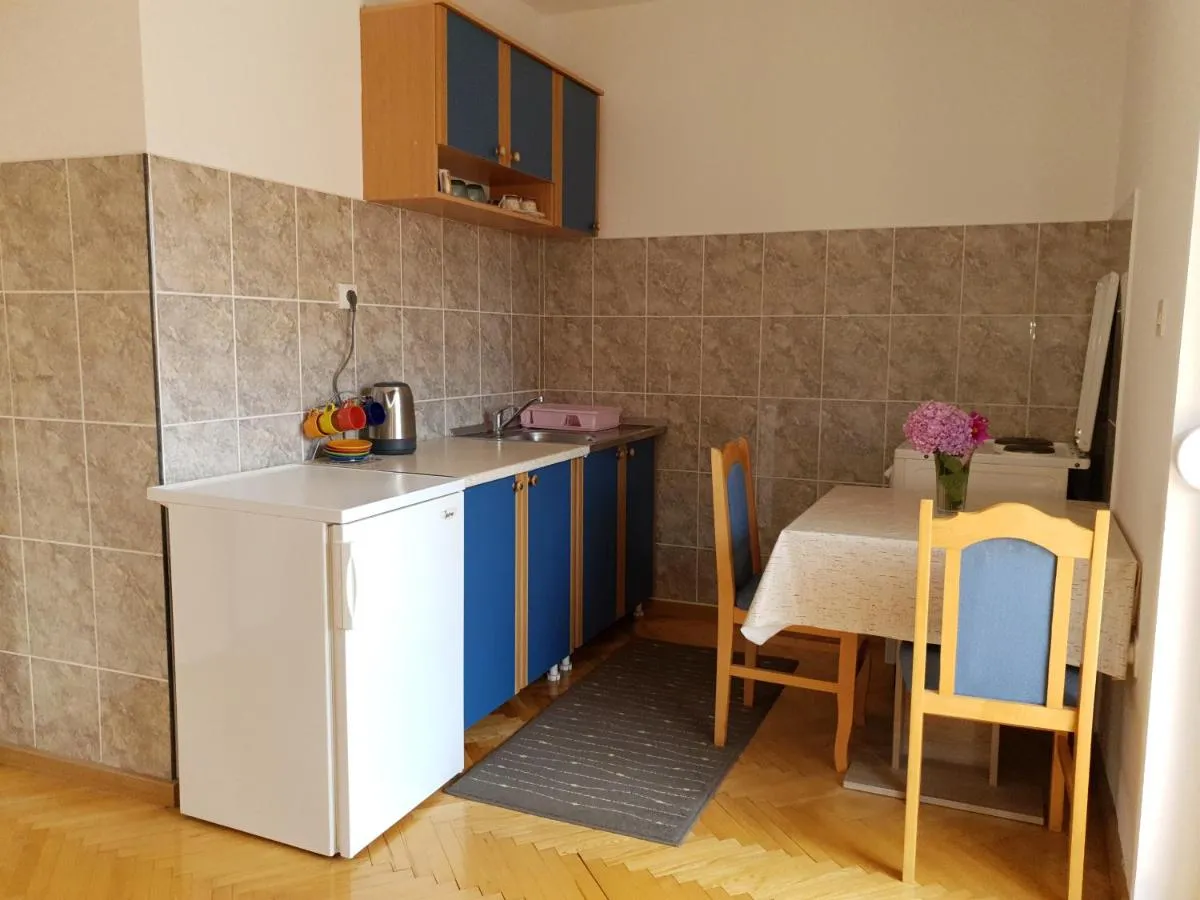 Image 3 of Apartment Senka