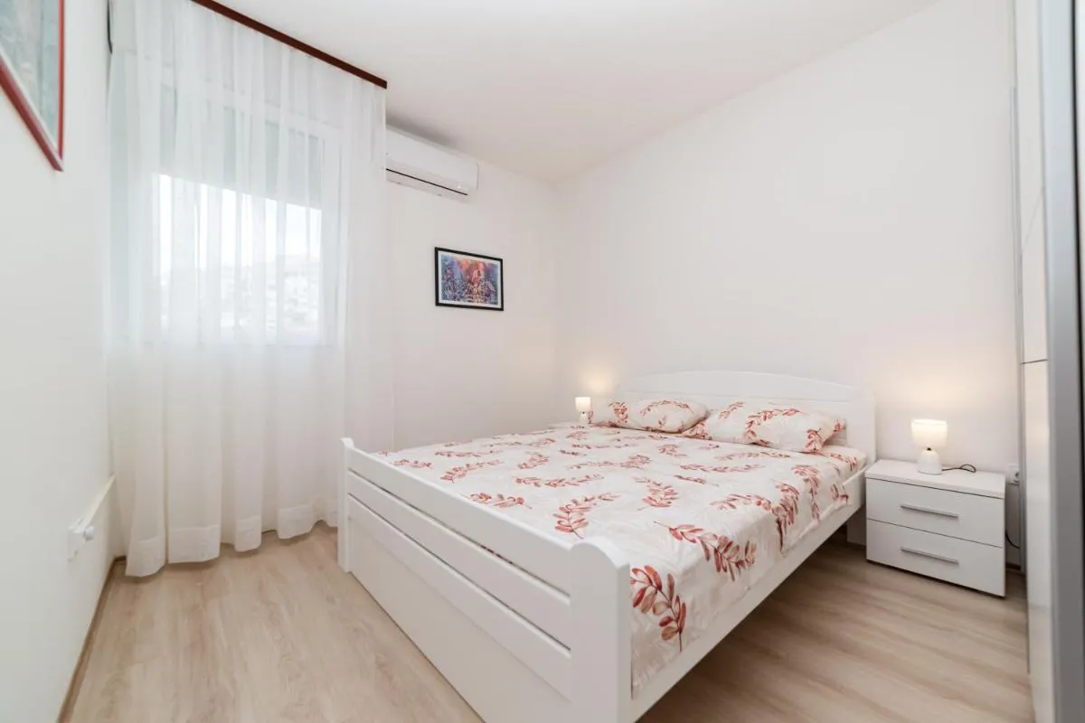 Image 6 of Apartment Simanic