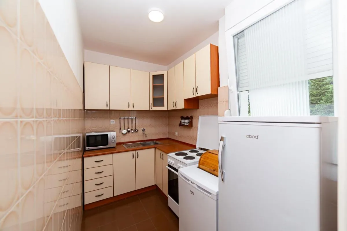 Image 3 of Apartment Simanic