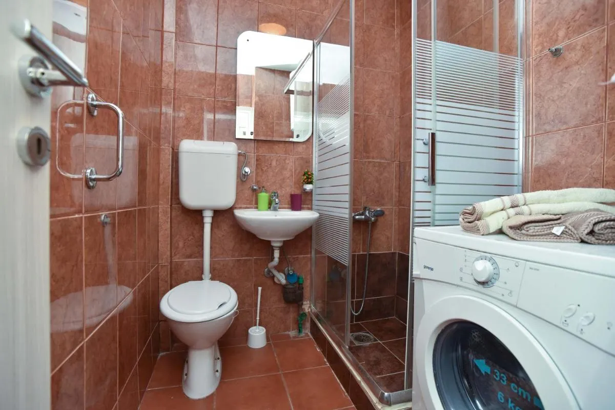 Image 2 of Apartment near Old Town