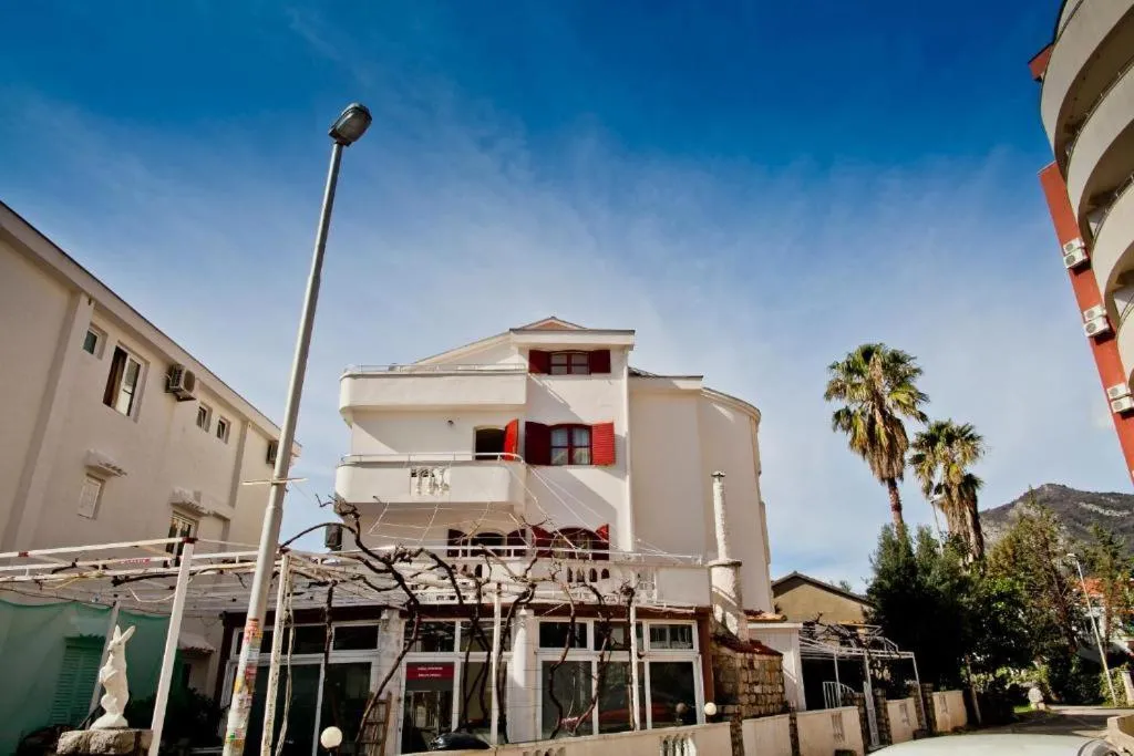 Image 5 of Apartments Bonus