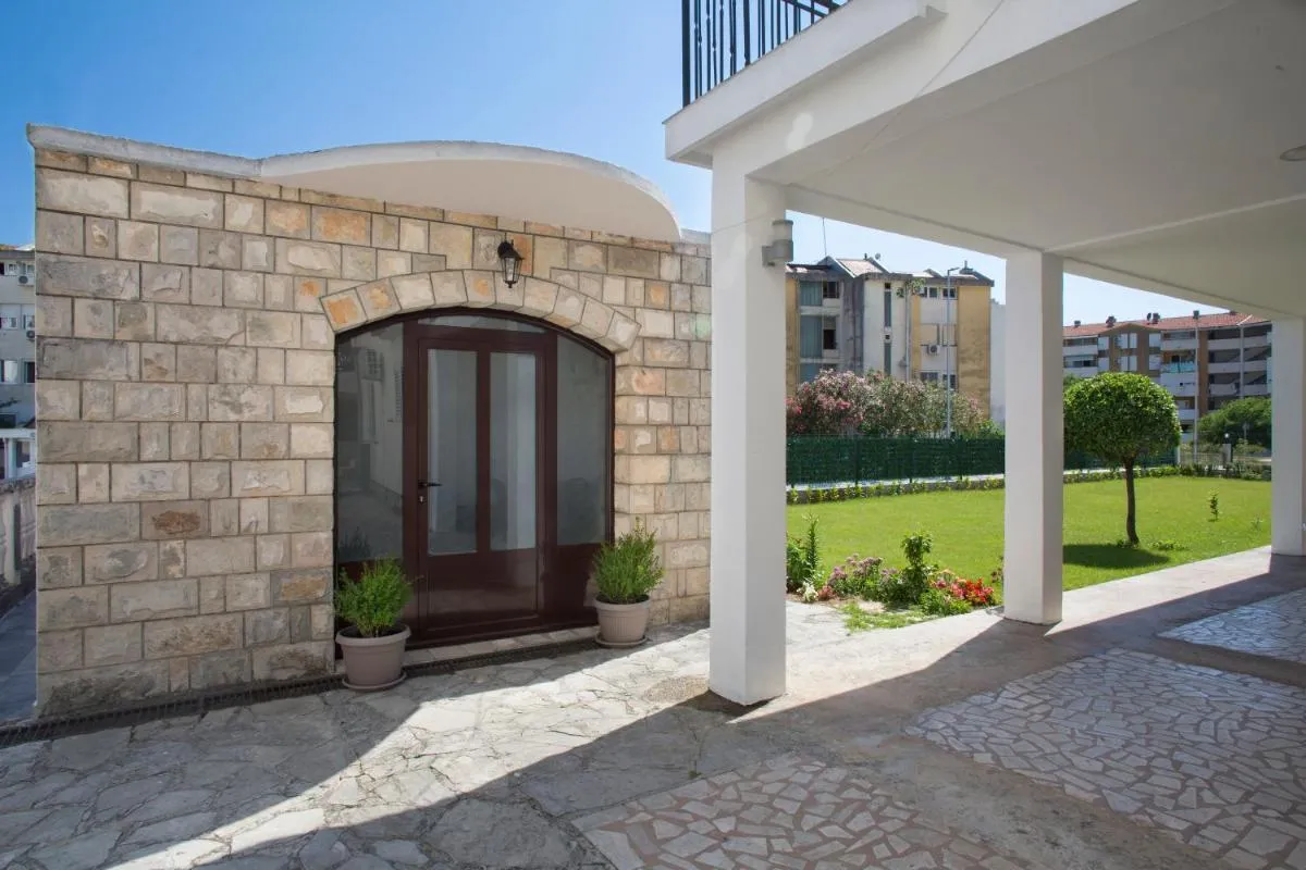 Image 5 of Apartments Dali