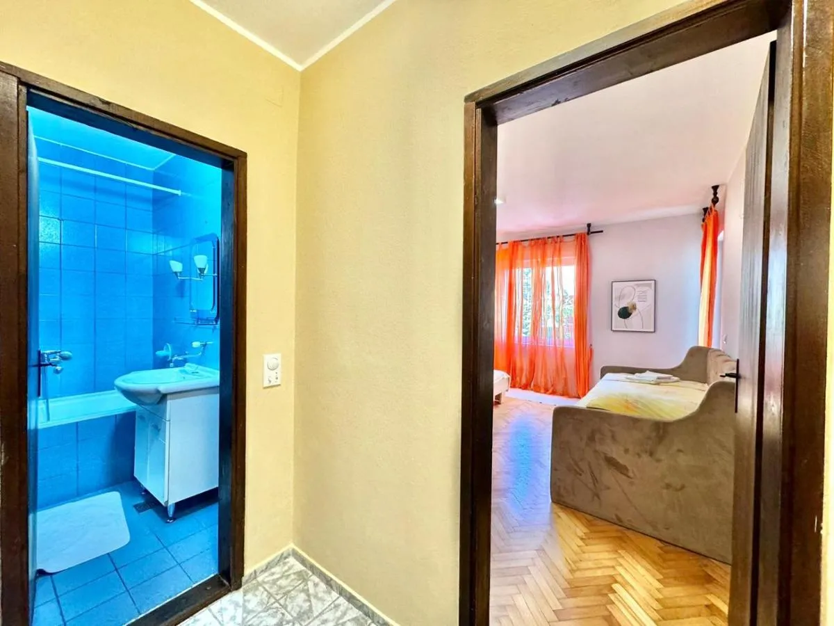 Image 2 of Apartments HMD