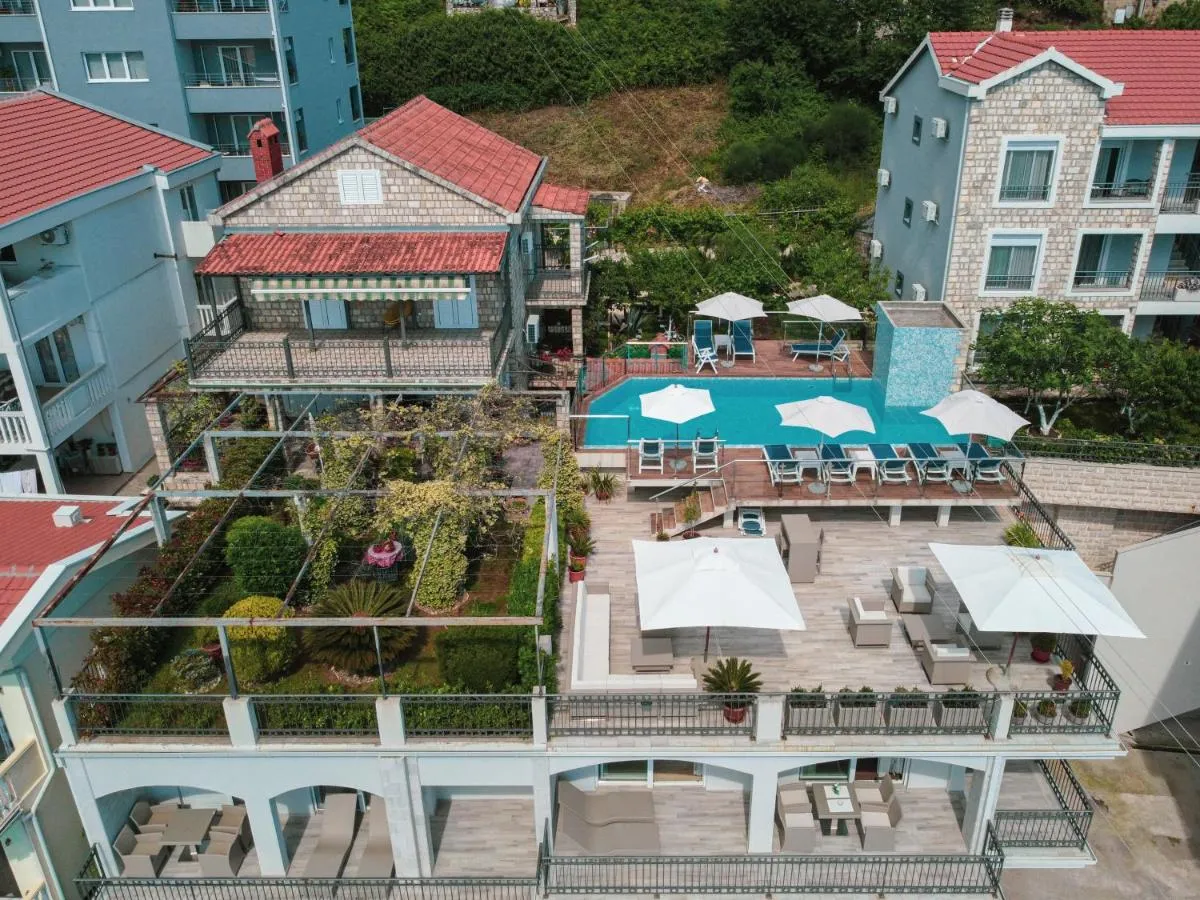 Image 3 of Apartments Horizont