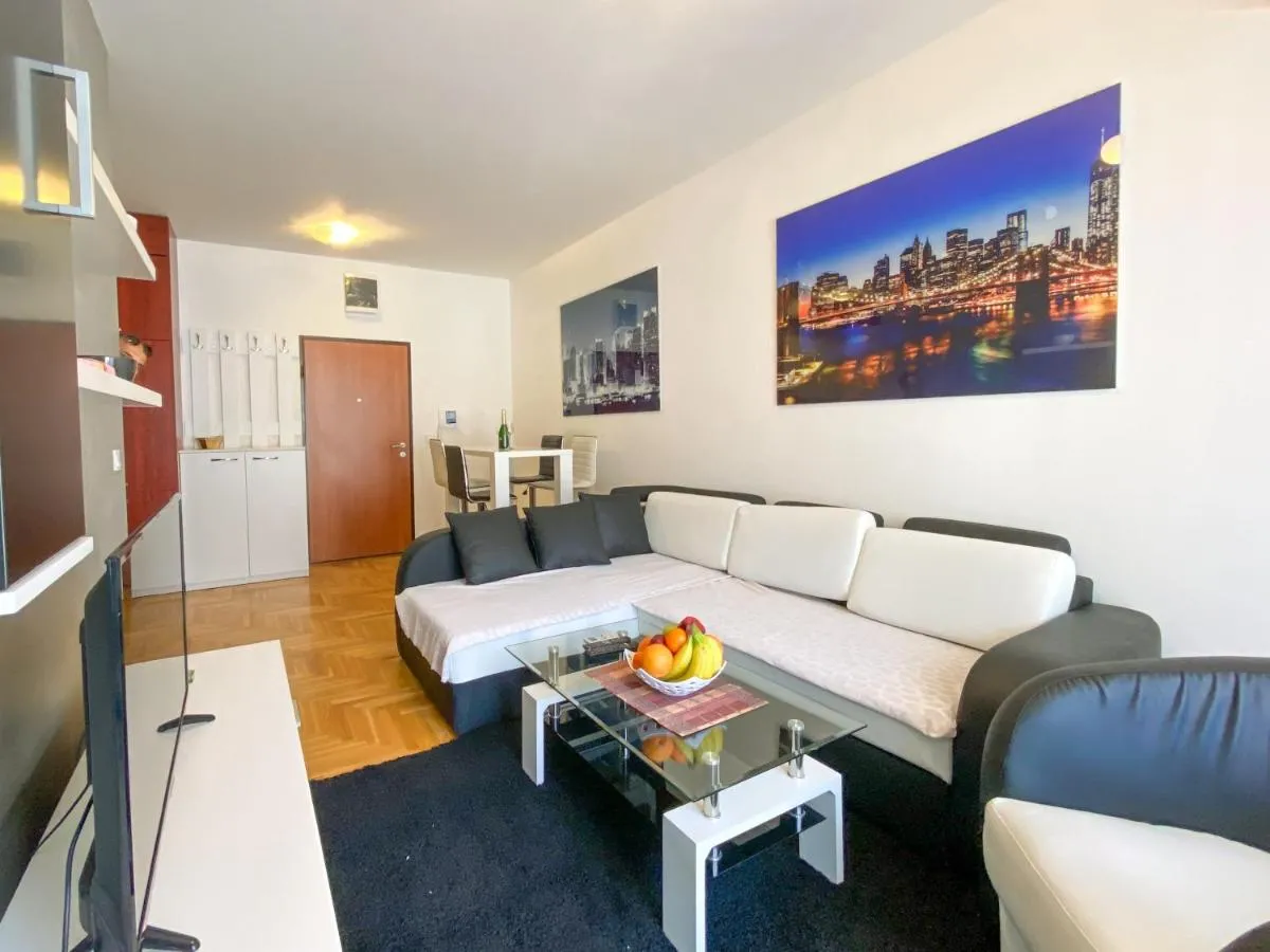 Image 2 of Apartments Luka BU2