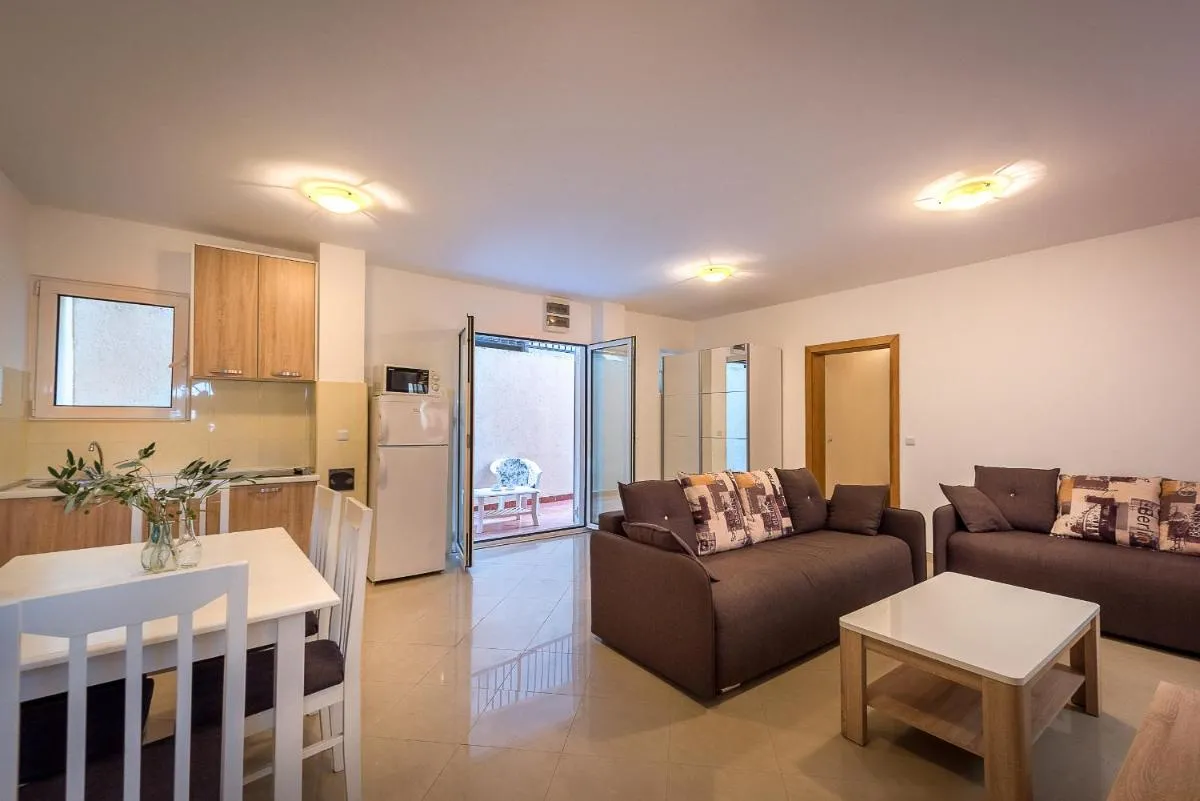 Image 2 of Apartments Mon Beach