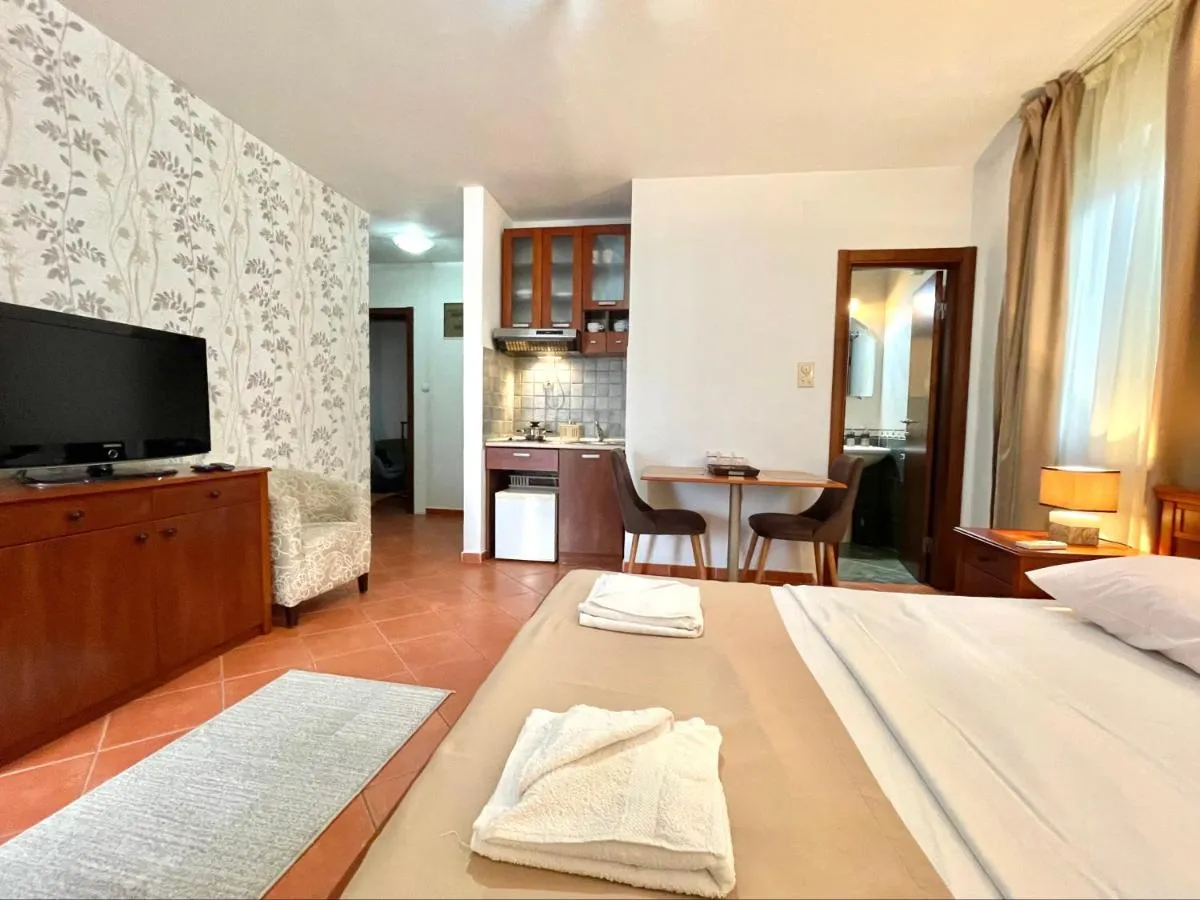 Image 4 of Apartments Petkovic Budva