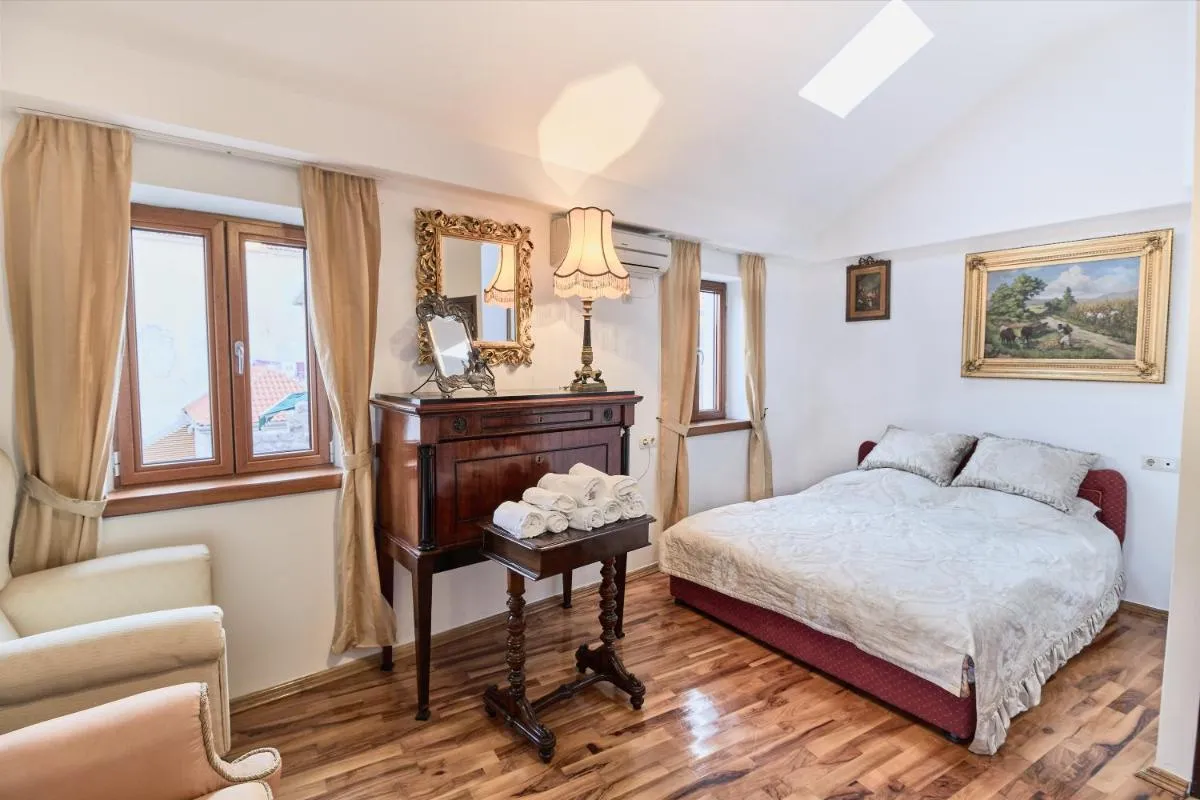 Image 6 of Apartments Renaissance Old town