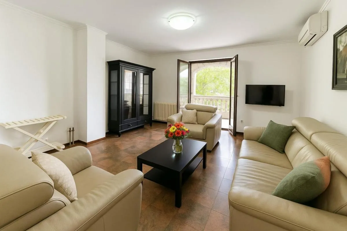 Image 2 of Apartments Villa Mirjana