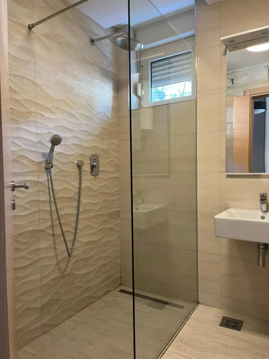 Image 2 of Atina apartment, city centre Budva ,luxurious, bright, parking