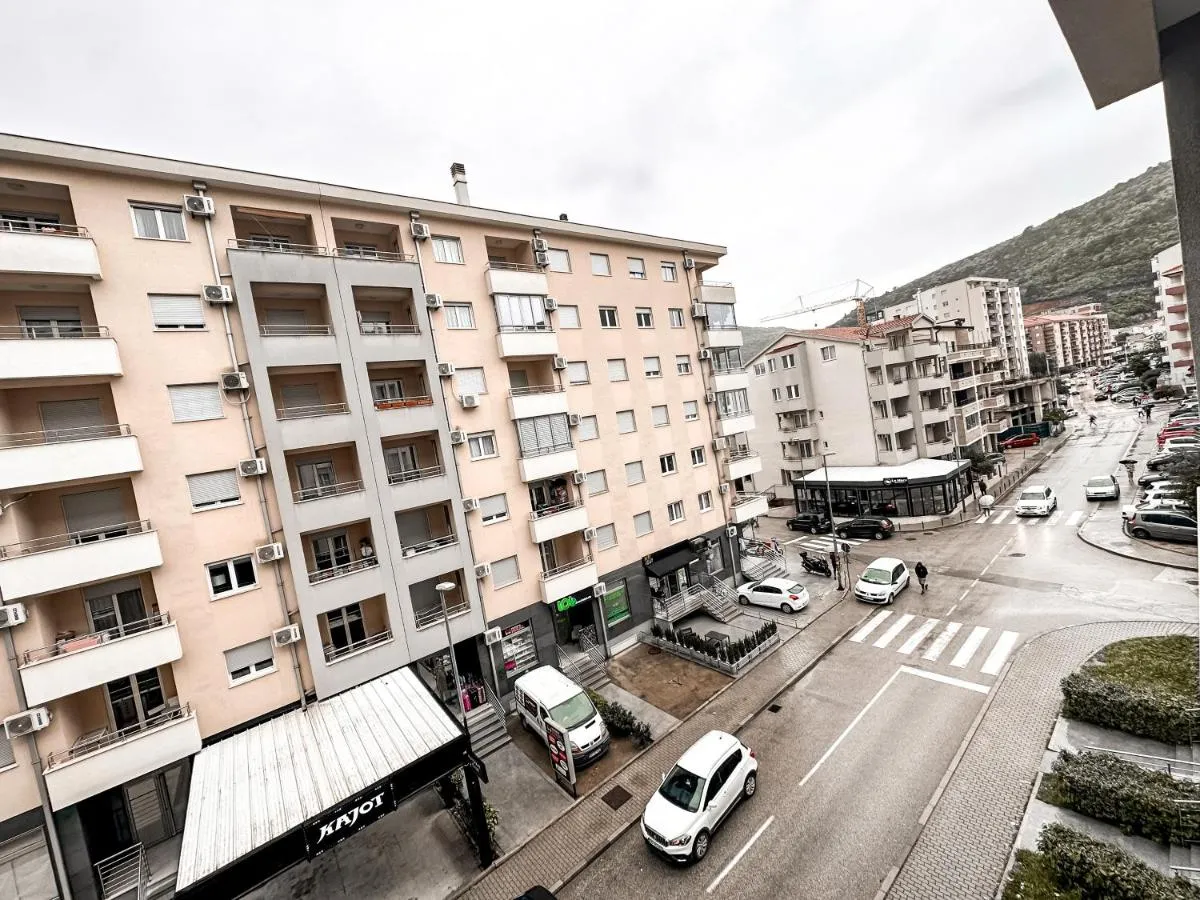 Image 5 of AvR Barka Budva