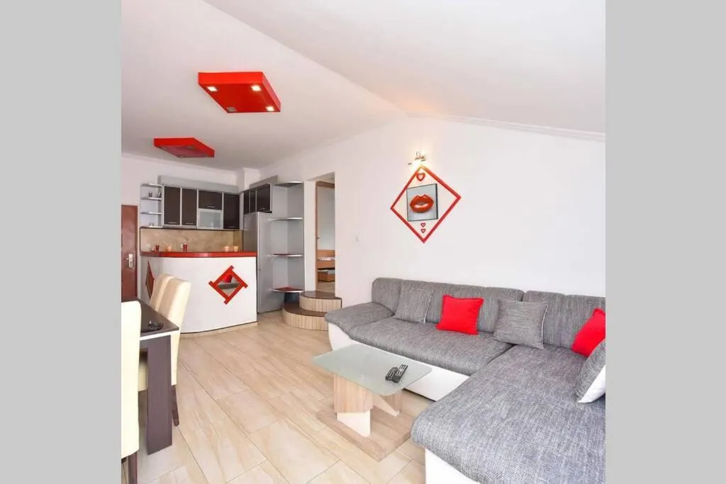 Image 3 of Beach Paradise – Budva City Center