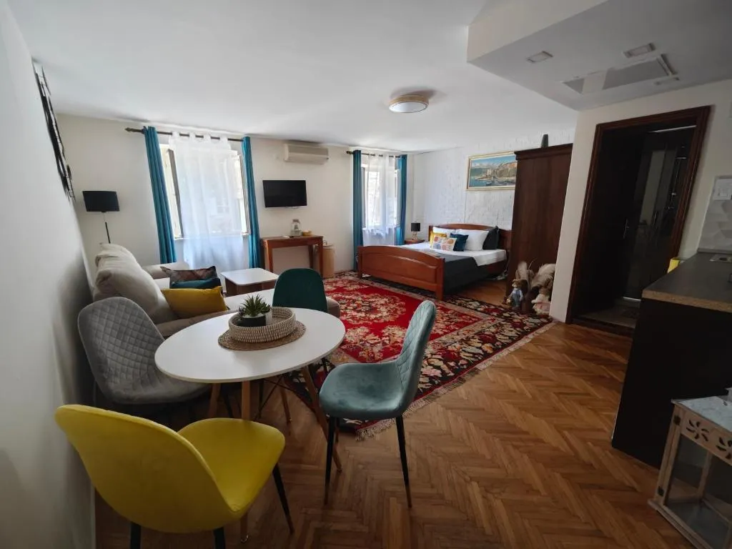 Image of Beatrix Suites