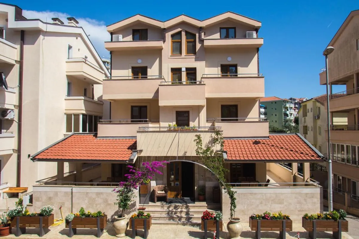 Image 5 of Bel Mare Apartments