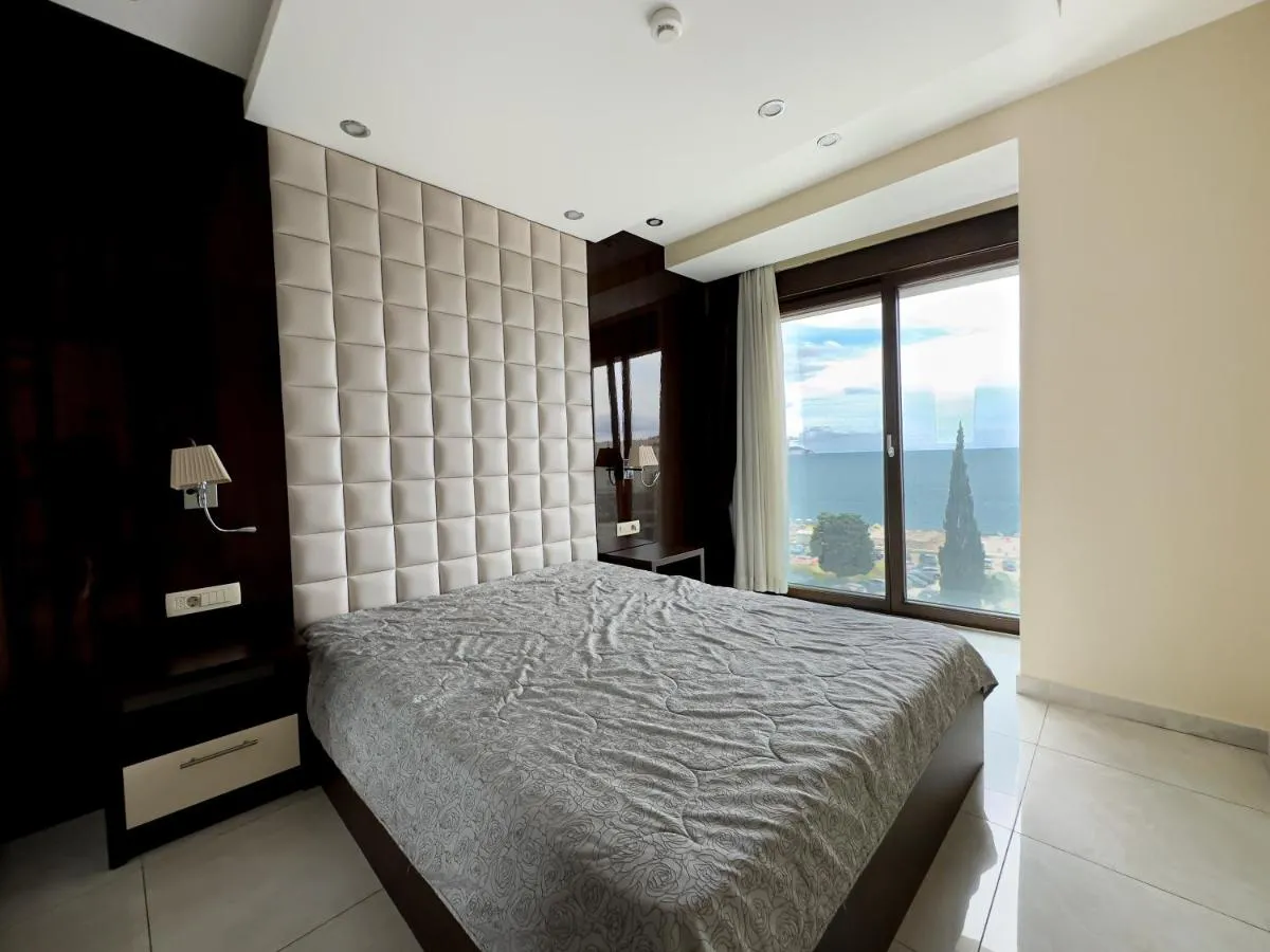 Image 1 of BigMontenegro Shine