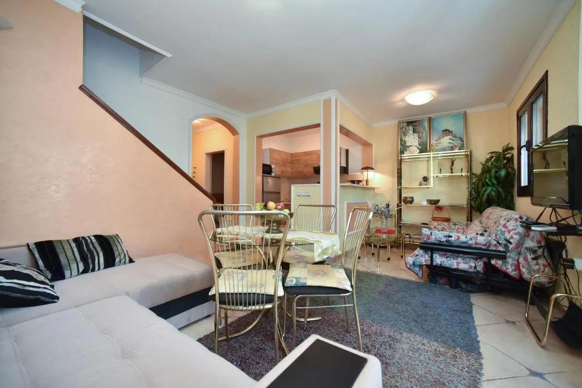 Image 4 of Bologna Apartments