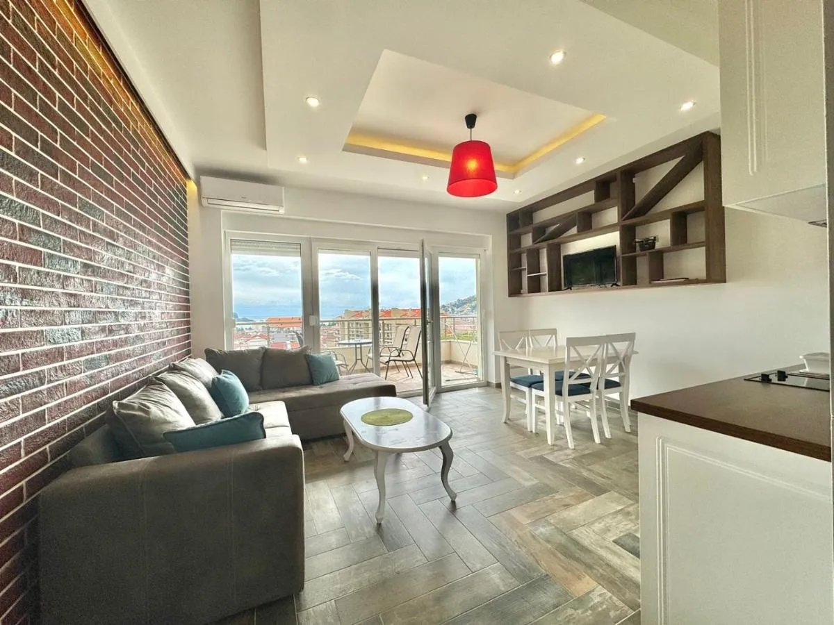 Image 2 of Bucanero Apartments Budva