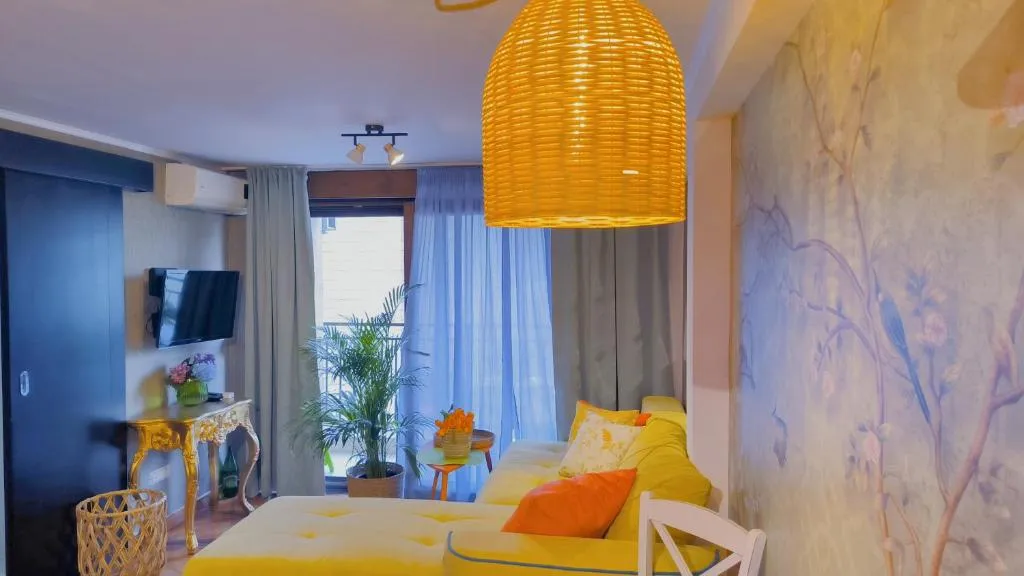 Image of Centre Budva Green