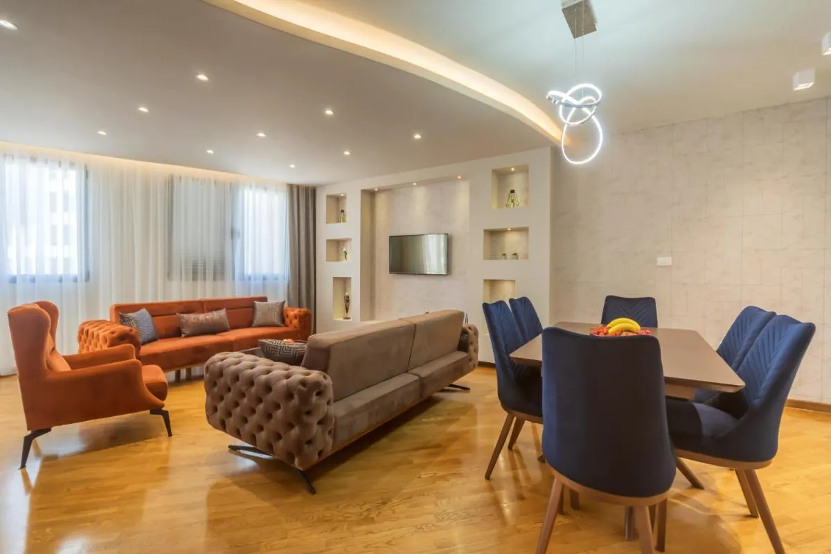 Image 4 of City Apartments