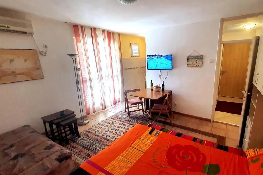 Image 4 of City center peaceful place in Budva