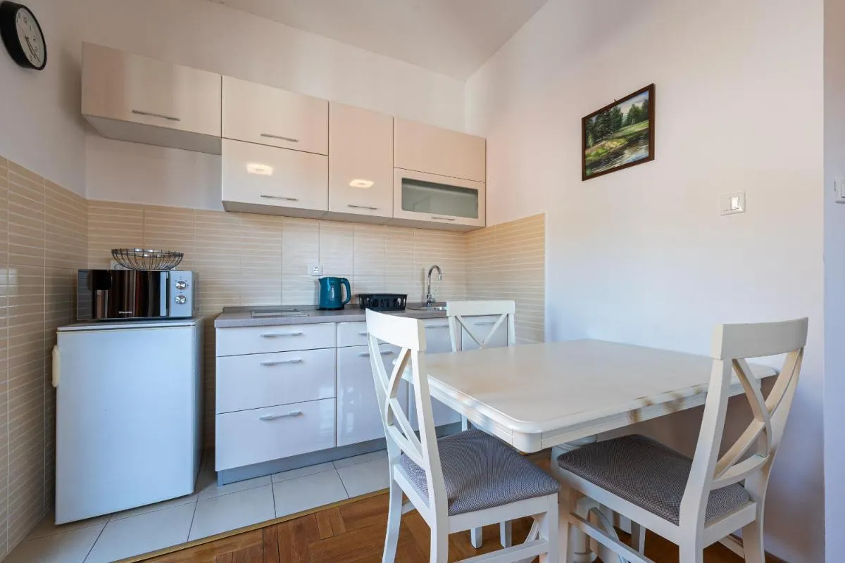 Image 6 of Cozy studio with terrace