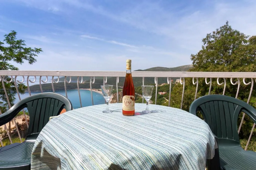 Image of Do Re Mi Apartments