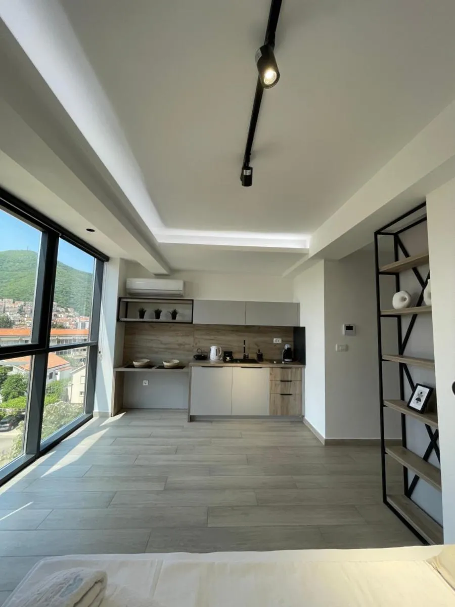 Image 3 of Dora Family Apartments Budva