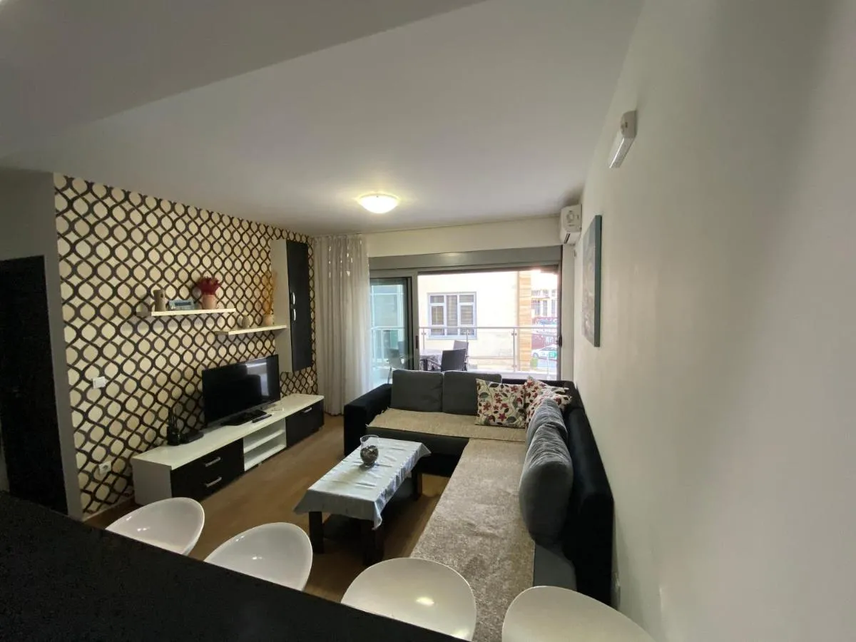 Image 3 of Dragan Apartment