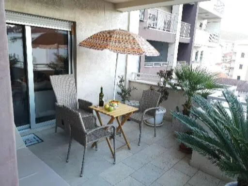 Image 2 of Dvosoban stan, Babin Do, Budva sa garazom