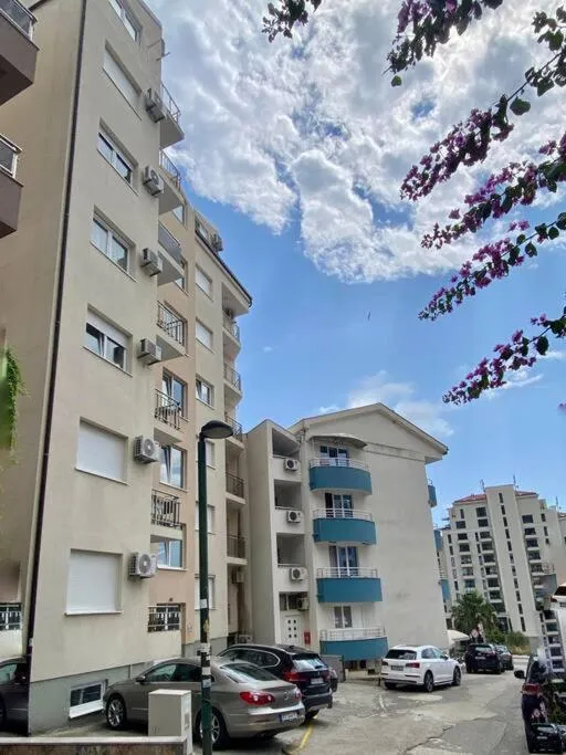 Image 5 of Fortune, 3 min to the beach