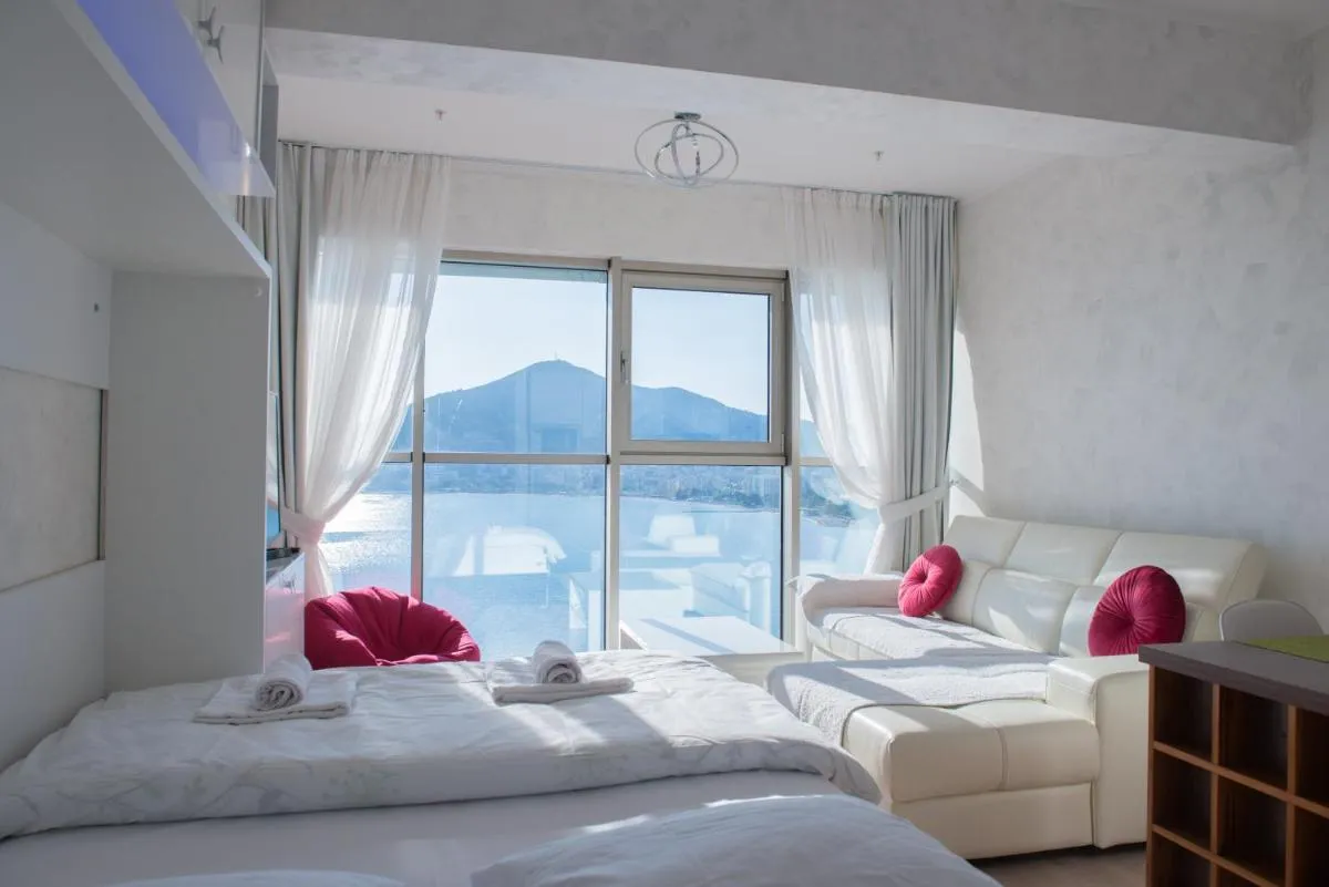 Image 1 of Harmonia Panorama Apartments