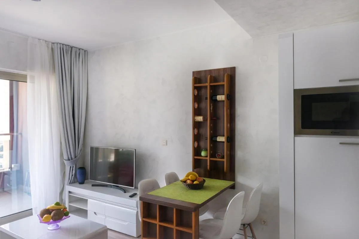 Image 5 of Harmonia Panorama Apartments