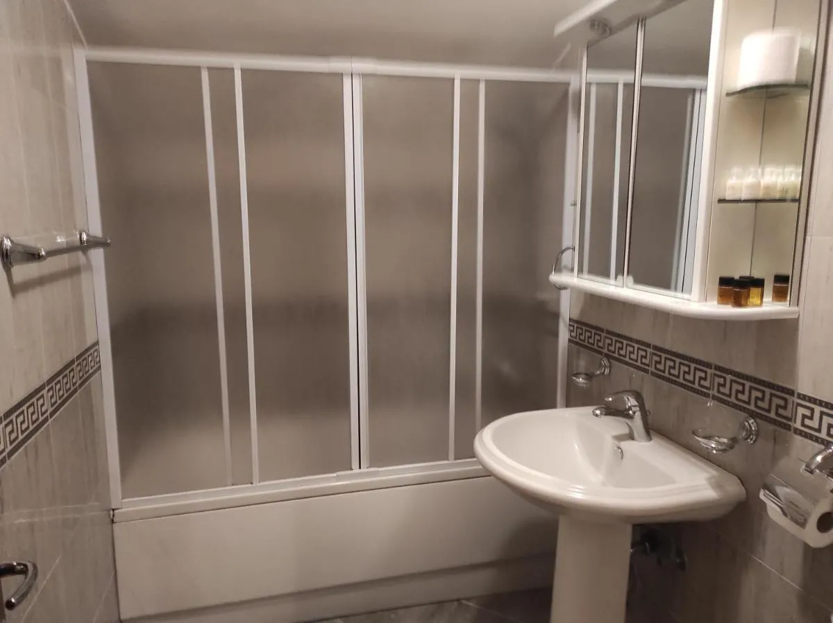 Image 2 of Hotel Mimoza