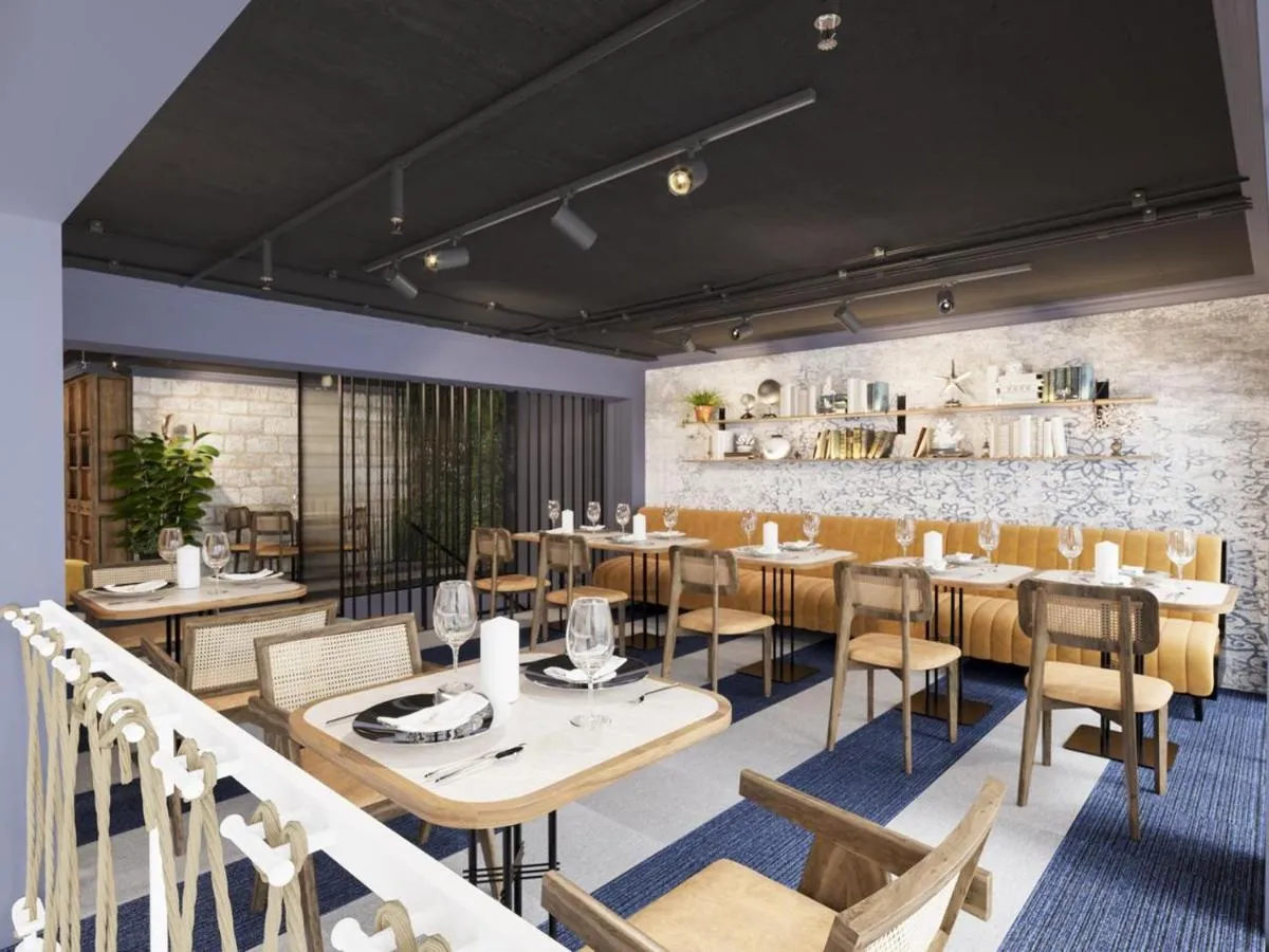 Image 4 of Invictus Hotel