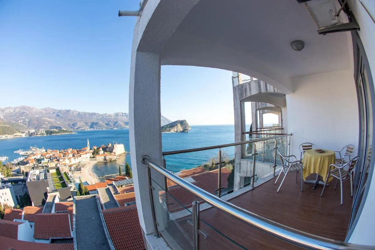 Image 4 of Lux Panoramic Apartment