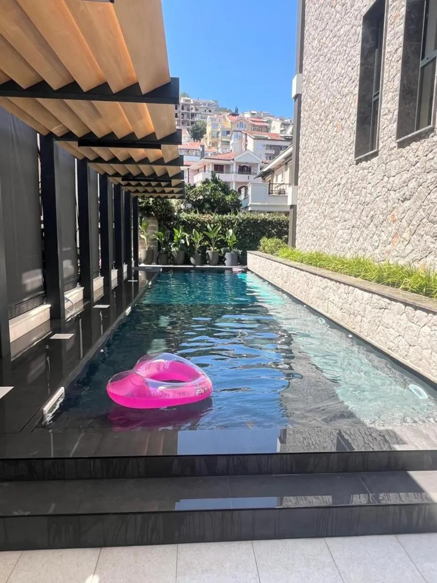 Image 3 of Luxury Apartments Onia