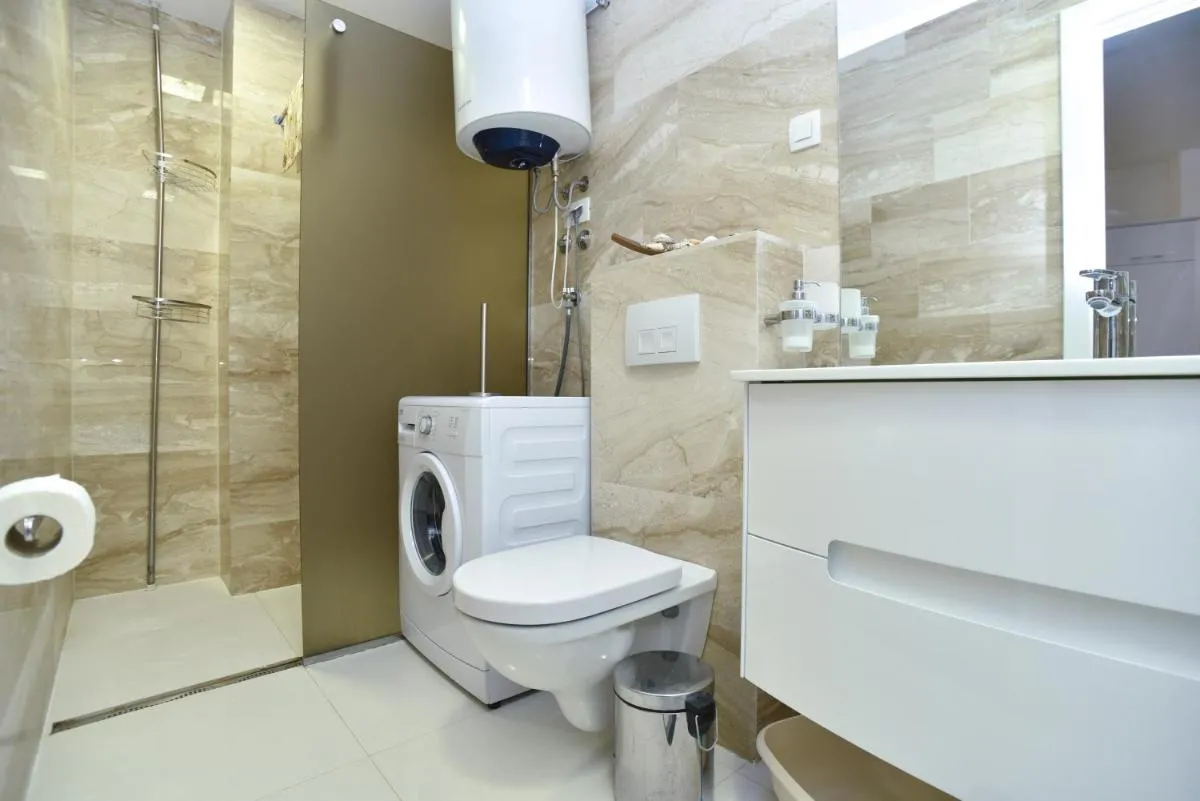 Image 2 of Luxury Apartments Tre Canne Can