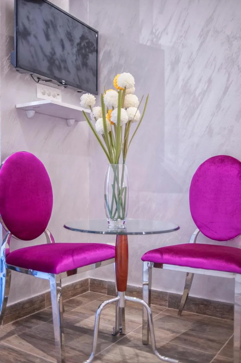 Image 5 of Luxury Boutique Studio Apartments