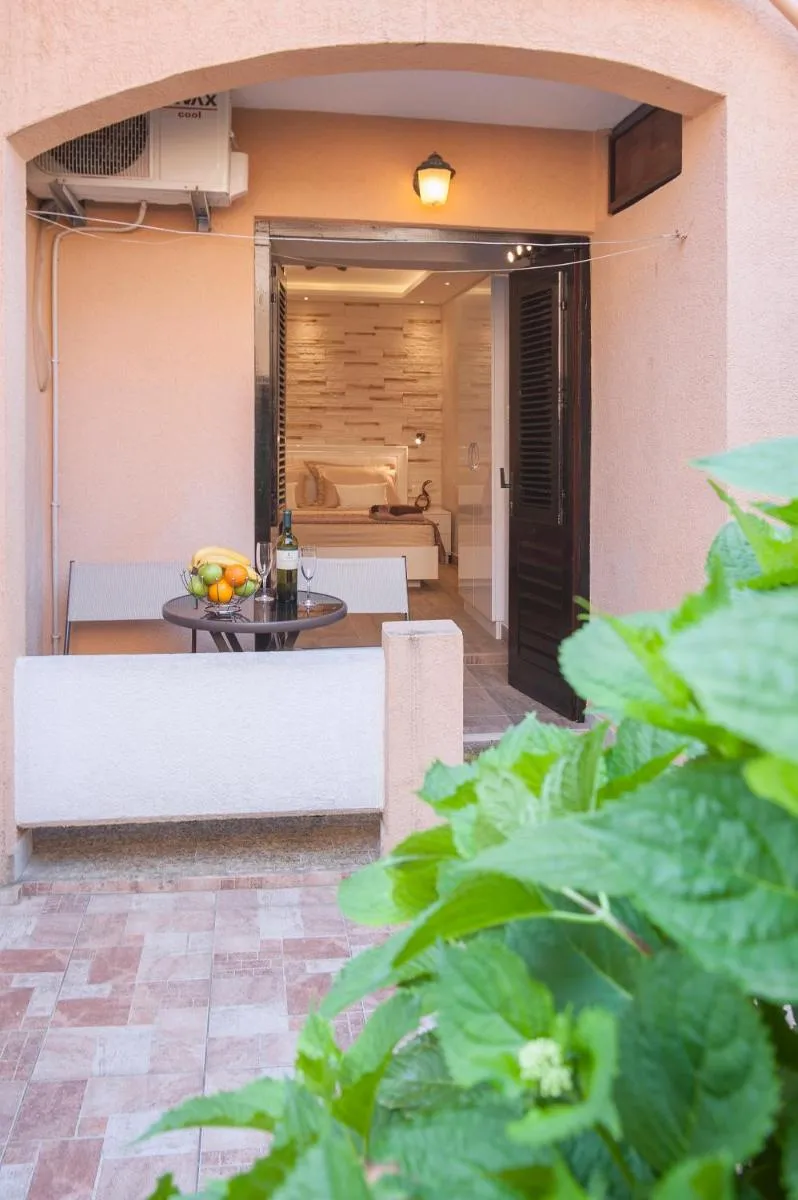 Image 6 of Luxury Boutique Studio Apartments