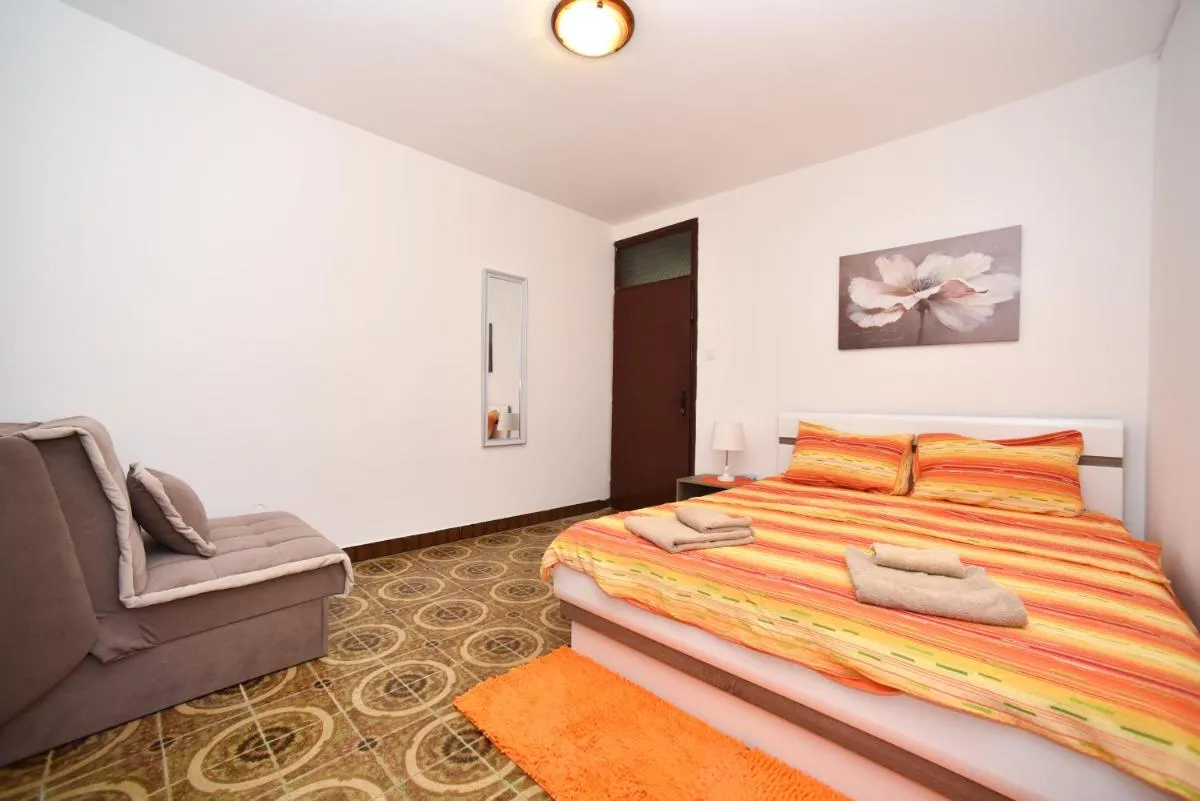 Image 6 of MG apartments and rooms