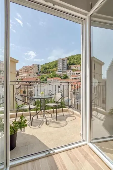 Image 5 of Magi-Family Rooftop Apartment Budva