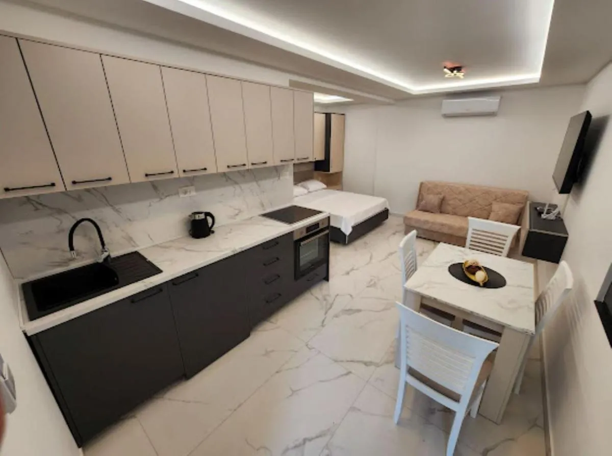 Image 2 of Merlin Prestige Apartments