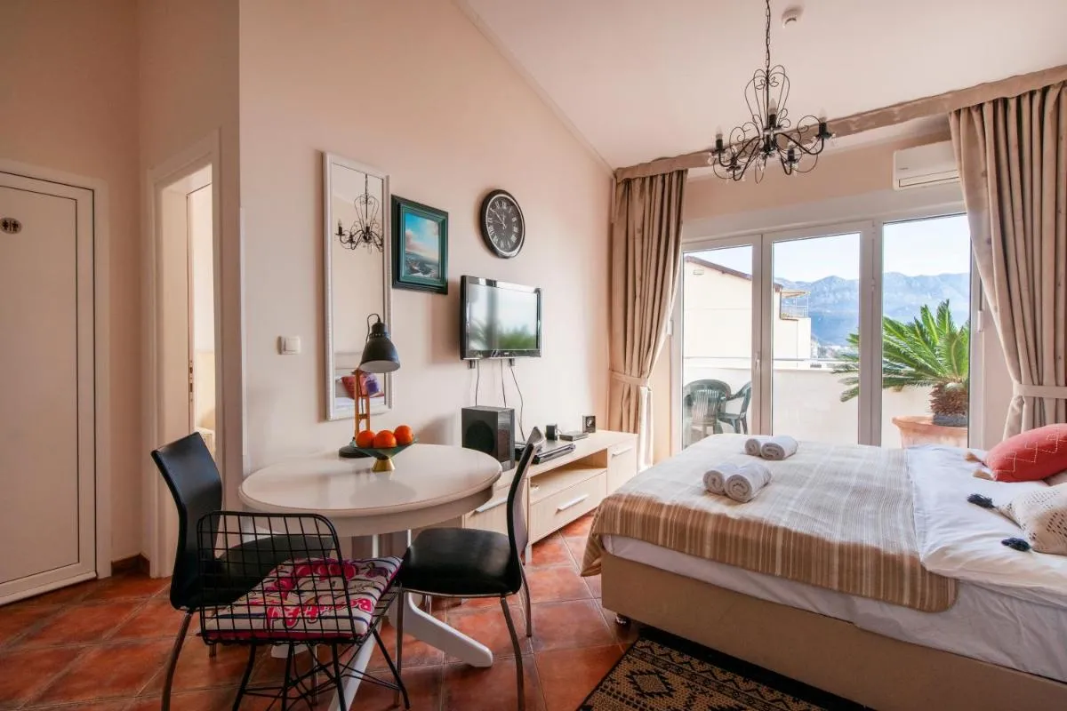 Image 1 of Mila & Aleksandr Apartments