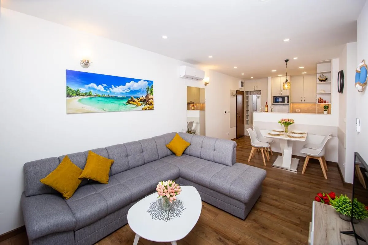 Image 3 of Milara Apartments