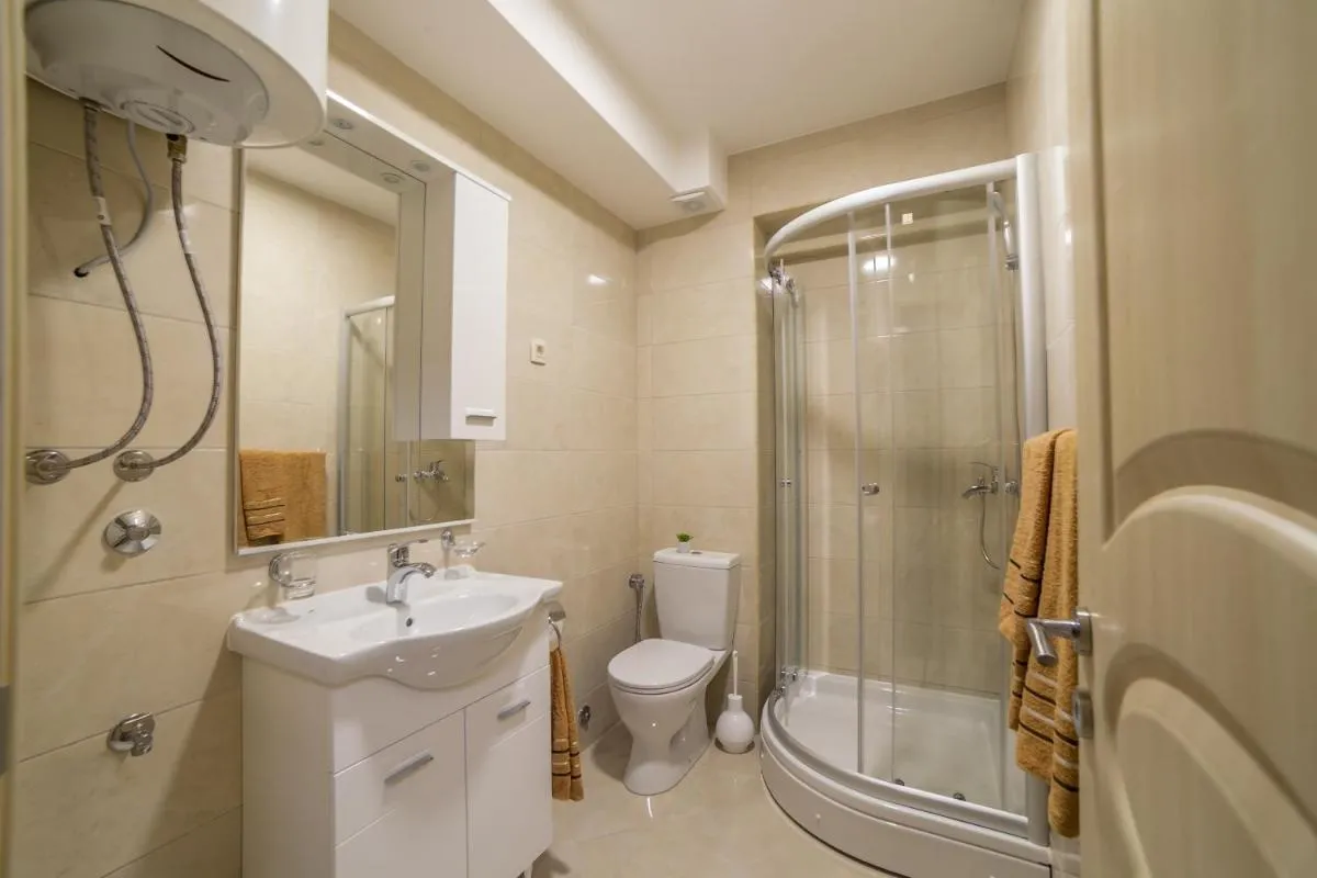 Image 2 of Milara Apartments