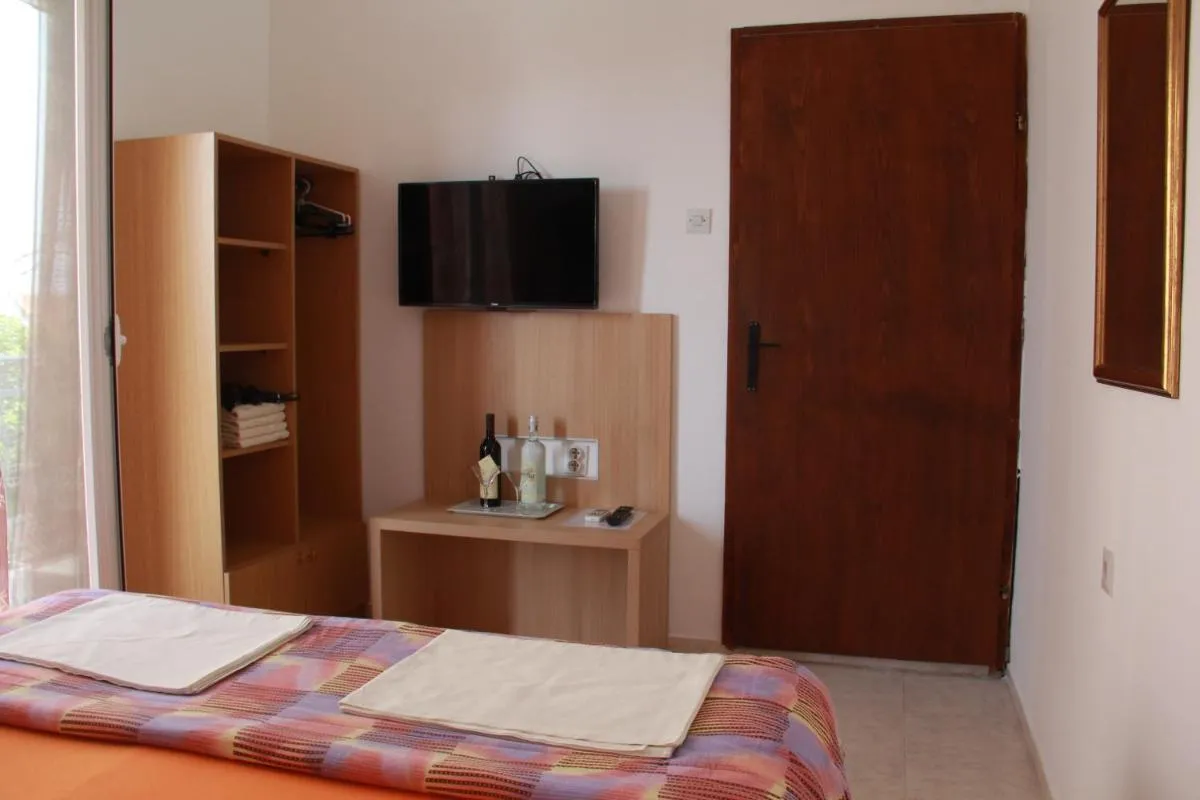 Image 6 of Mitko Apartments